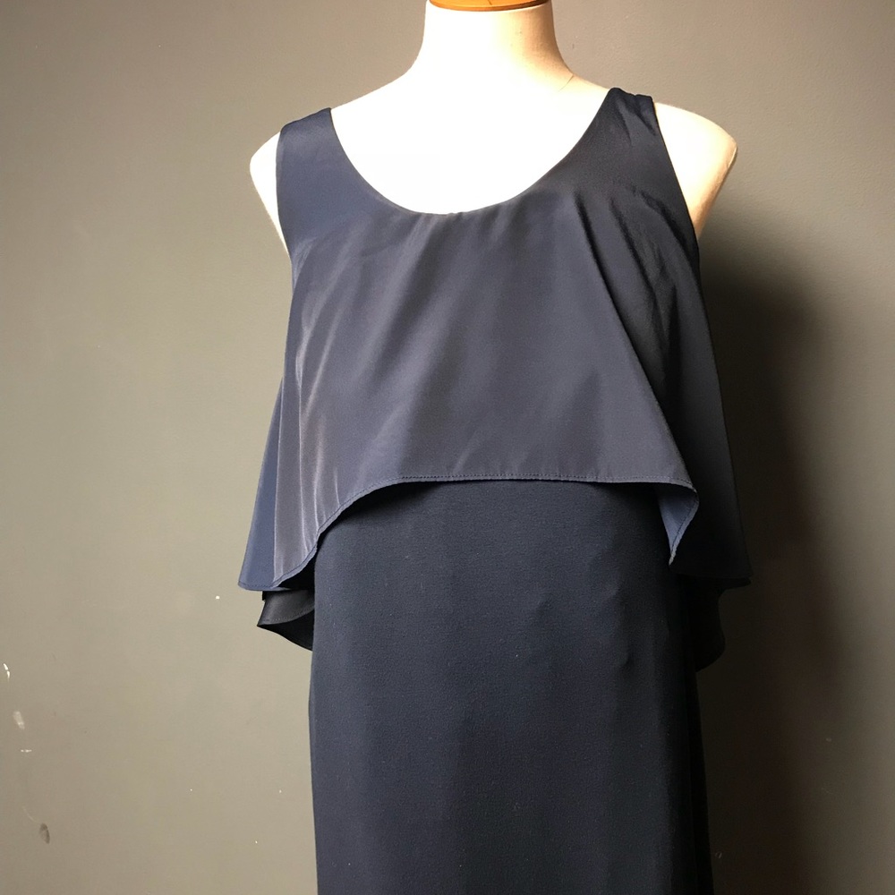 Liz Lange maternity maxi dress size small